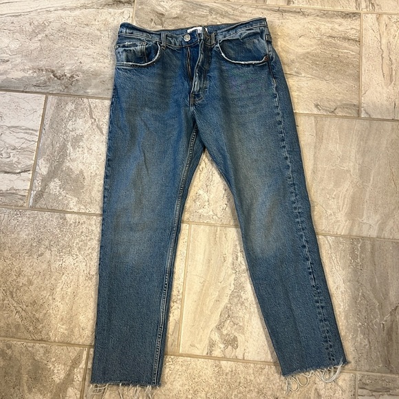 Zara Mid Rise Jeans - Picture 1 of 3